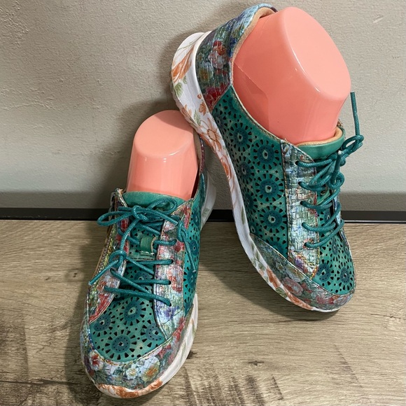 L'ARTISTE Spring Step JAZZIE Turquoise LEATHER Side Zip SNEAKERS Shoes  36 - Picture 3 of 6